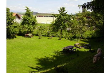 Eslovaquia Privát Závažná Poruba, Exterior